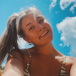 Meet your Posher, Addison